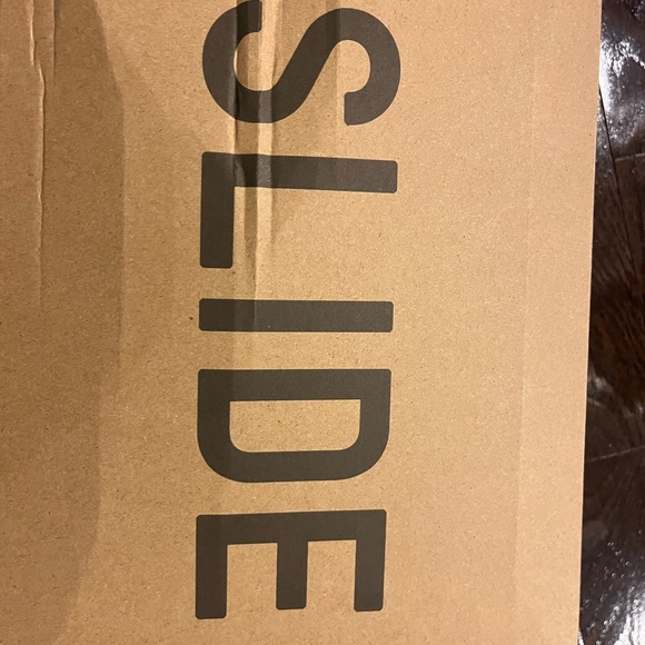 Authentic adidas Yeezy Slide Slate Marine brand new size 8 - Picture 5 of 5